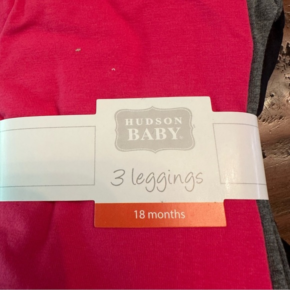 Hudson Baby Girl 18 Months Tights With Bow Accent on Ankles - Picture 4 of 5